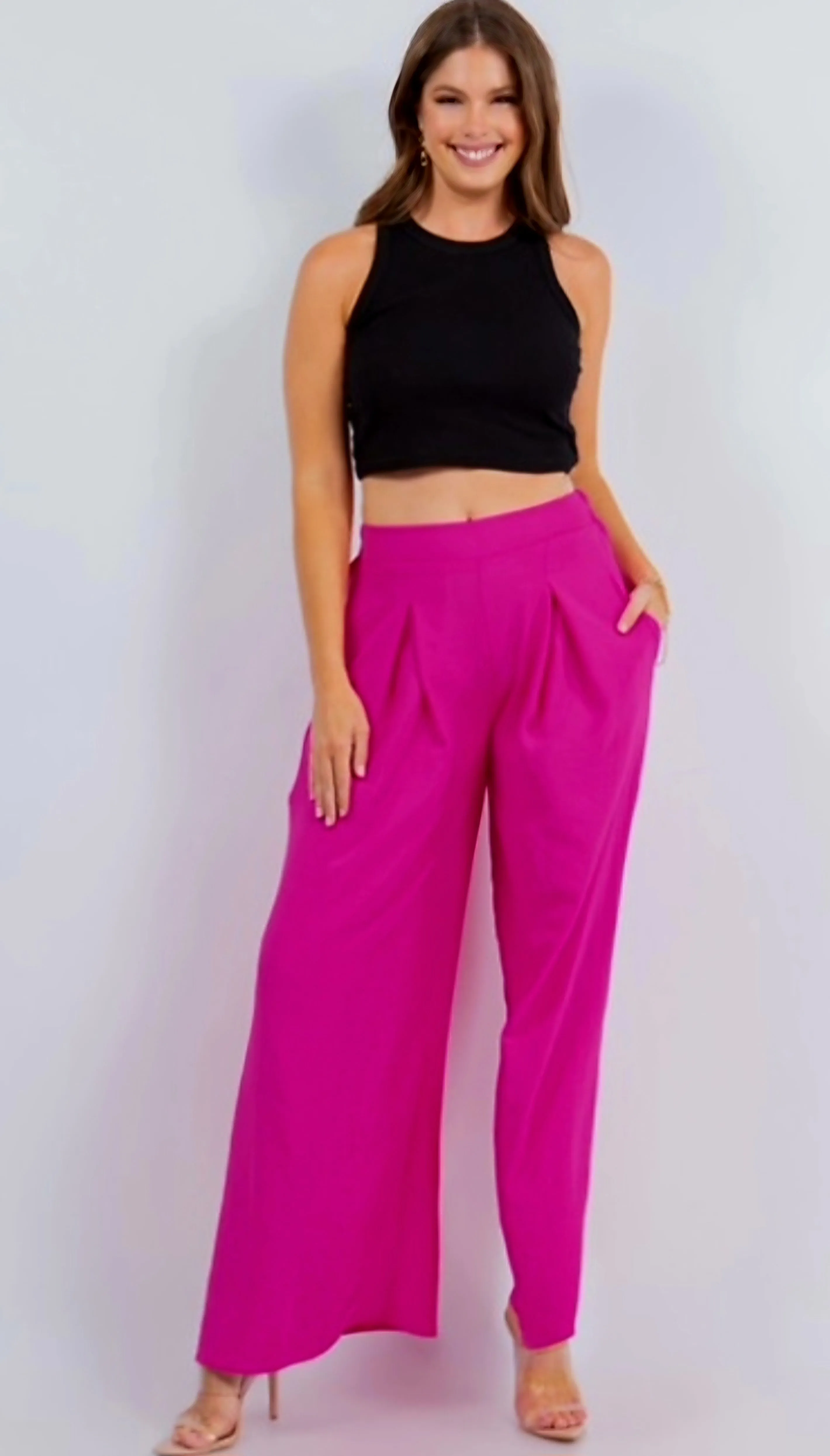 Airflow Pleated Pants