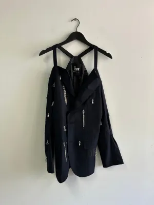 Blazer Cut Off Shoulder Stones 01