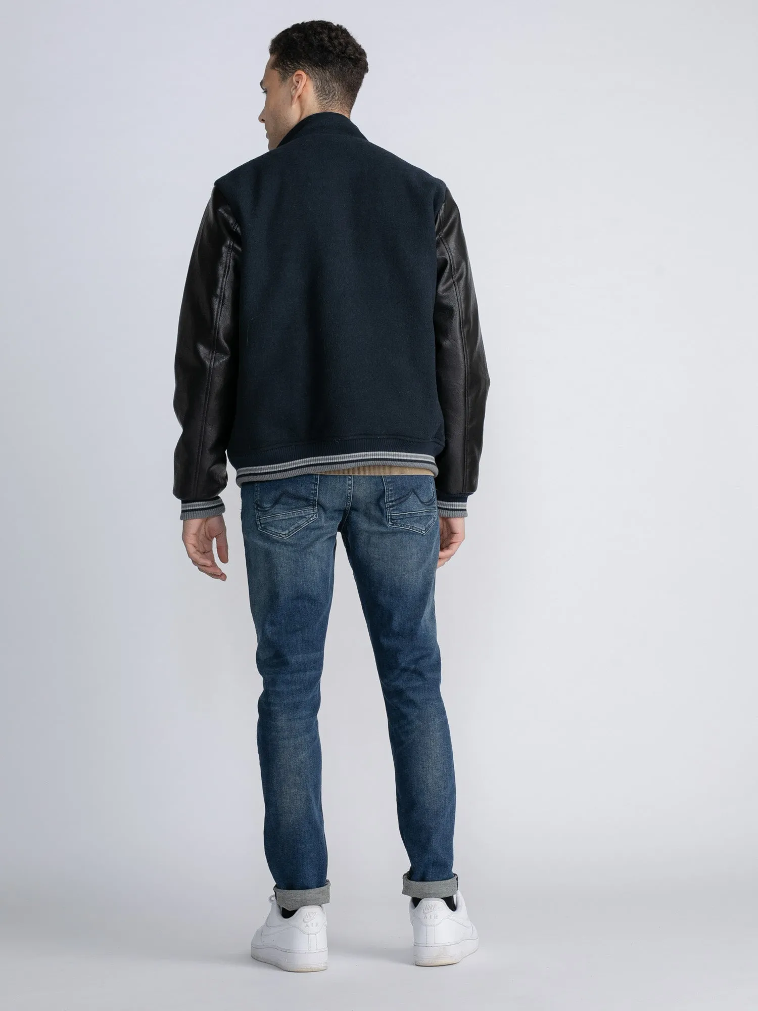 Bomber Newton