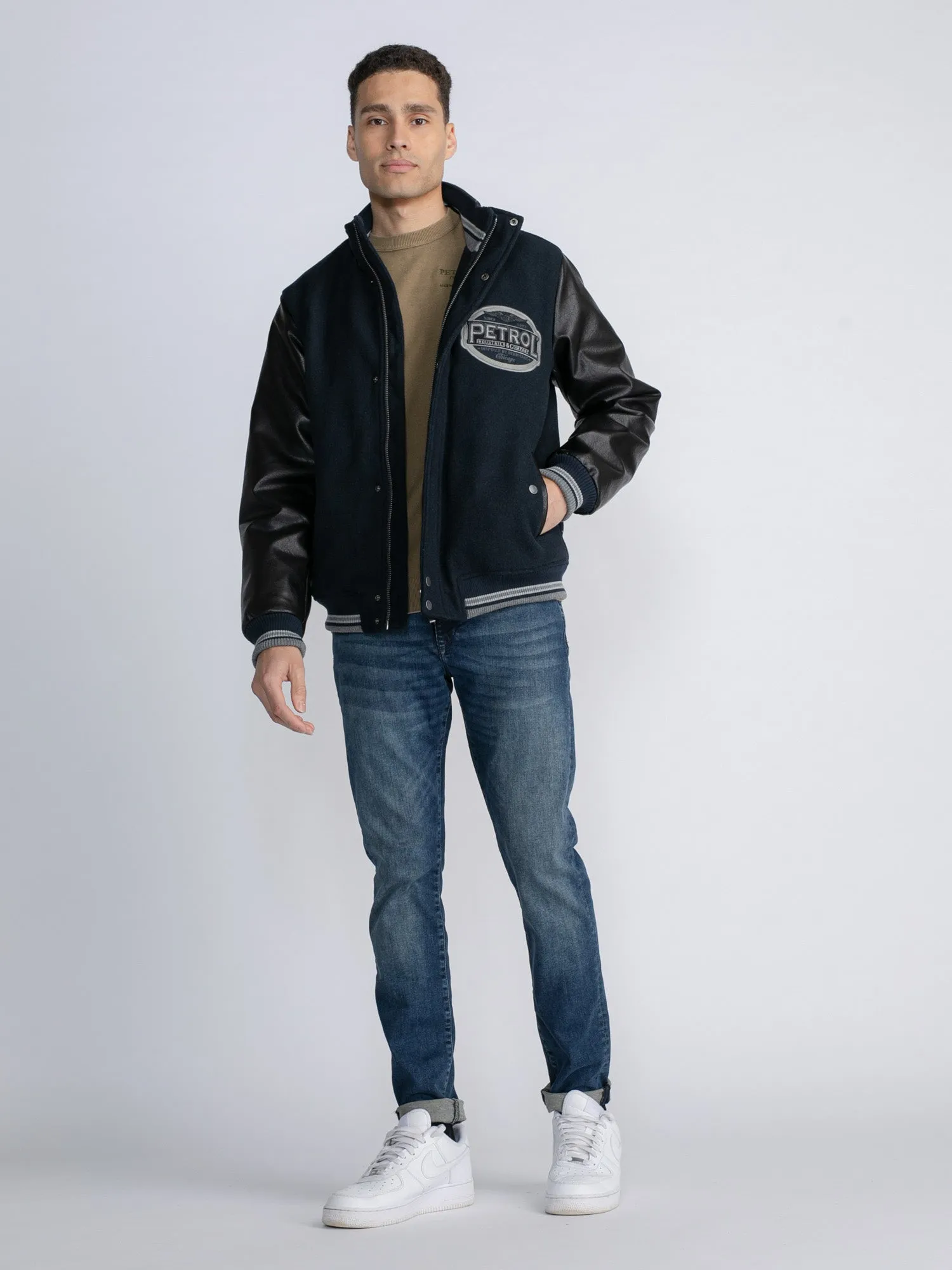 Bomber Newton