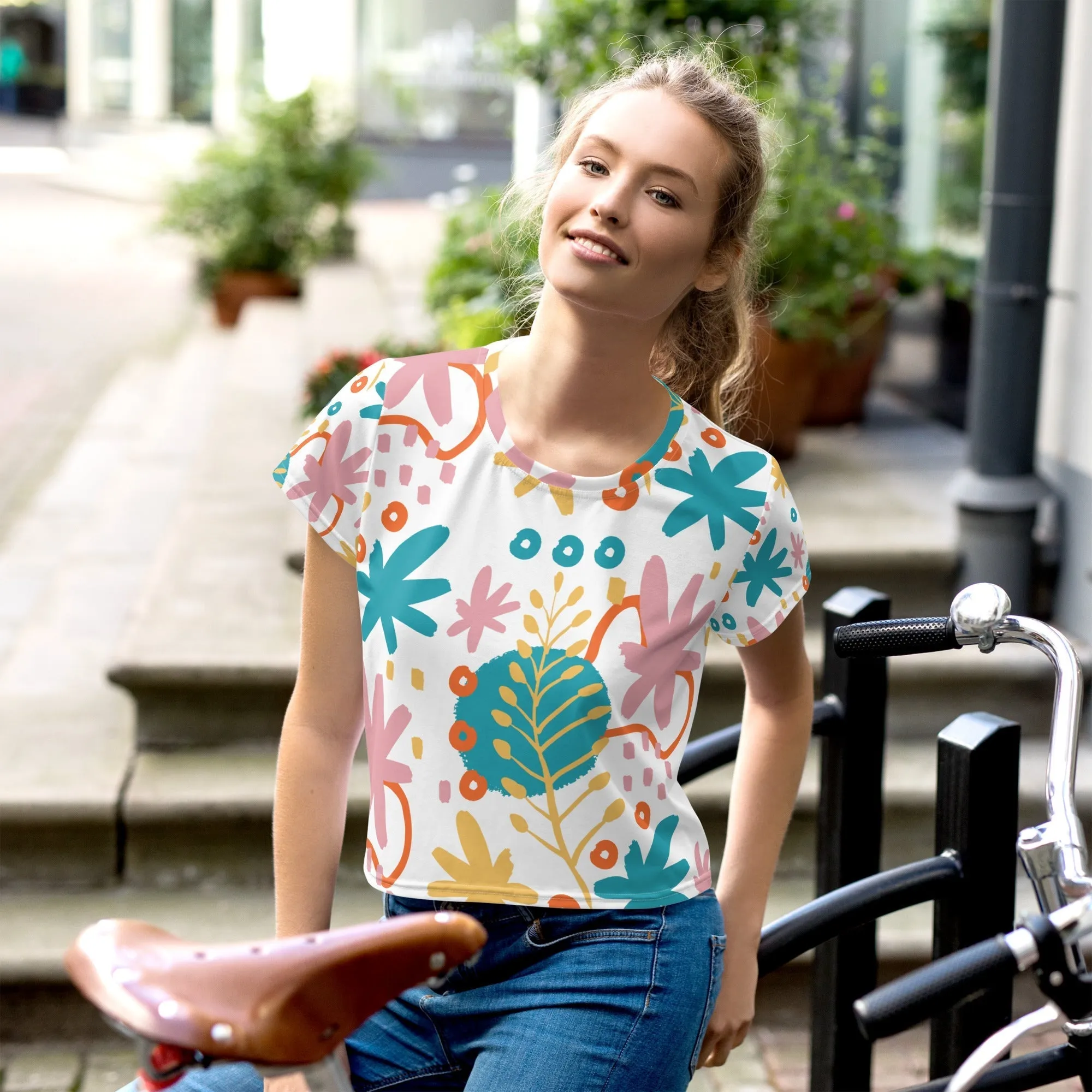 BOTANICAL Print Cropped Tee