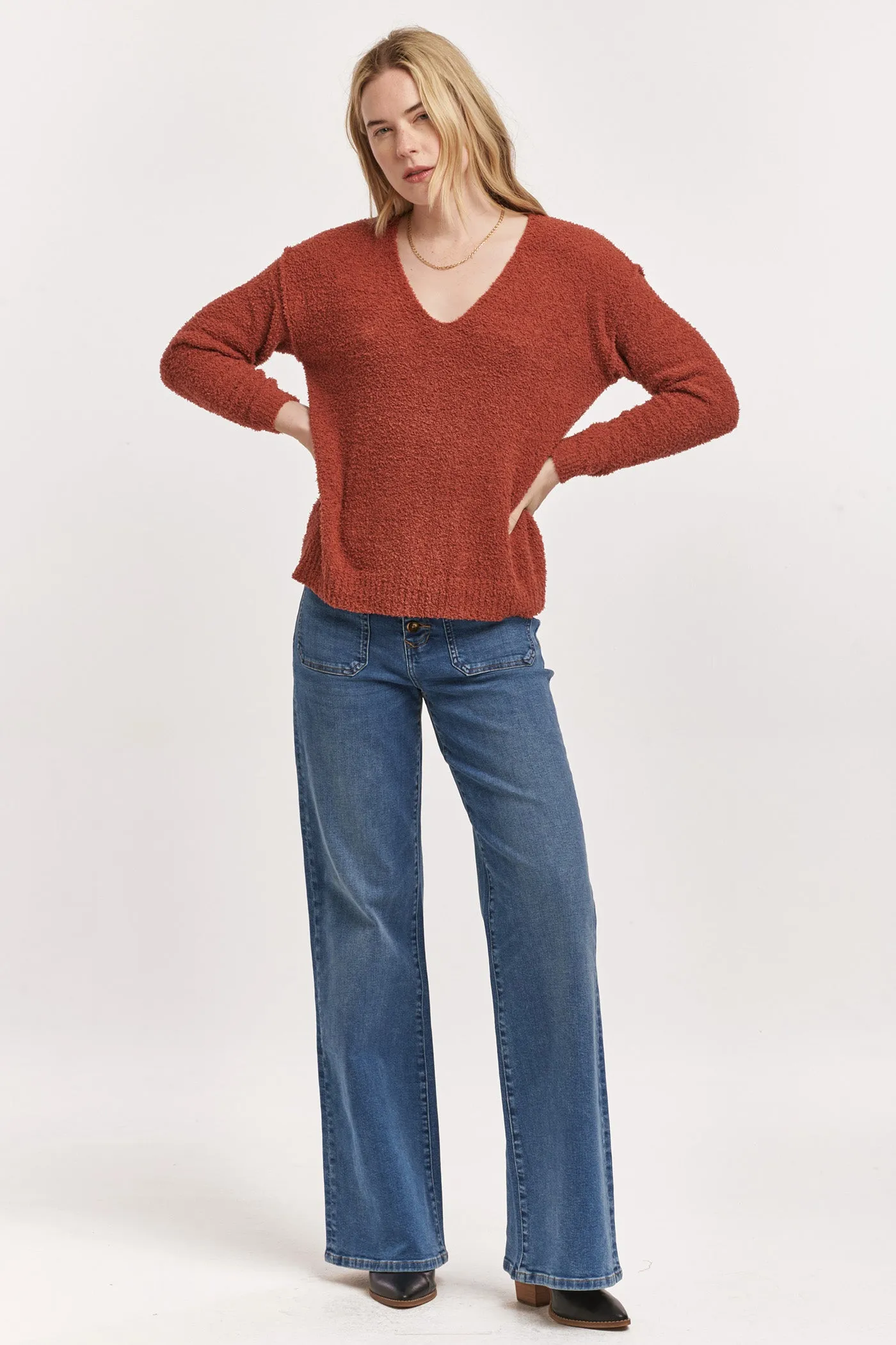 CALLEEN V NECK LONG SLEEVE RELAXED FIT SWEATER SWEET SAFFRON