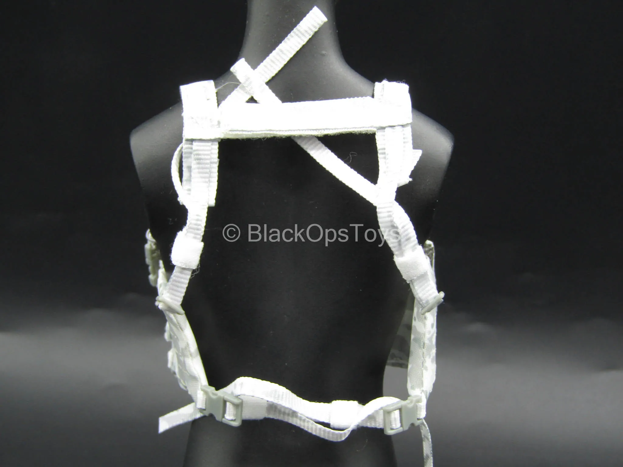 Special Forces Snow Field Op. - Winter Camo Chest Rig