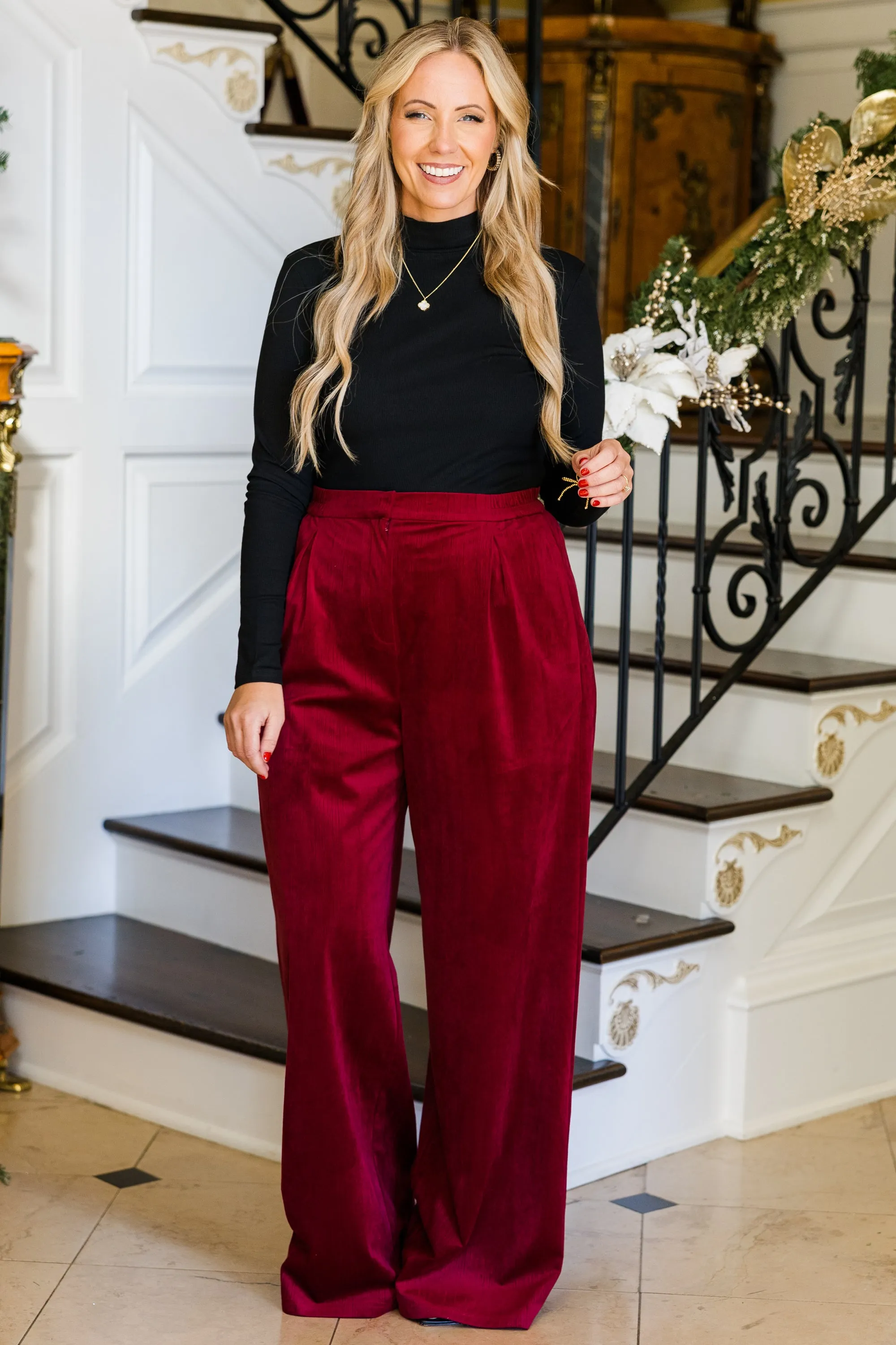 Under the Mistle-Glow Pants, Red