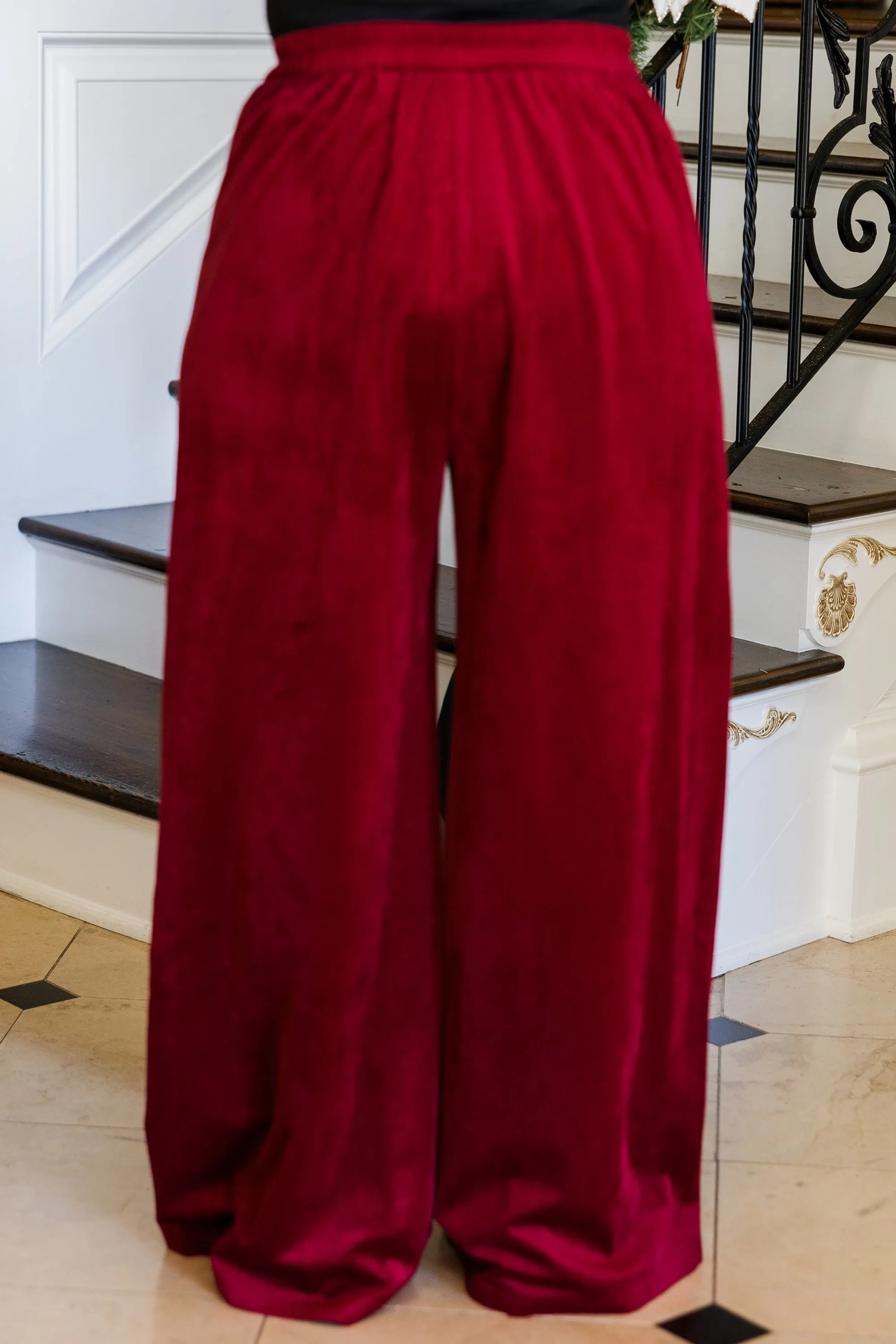 Under the Mistle-Glow Pants, Red
