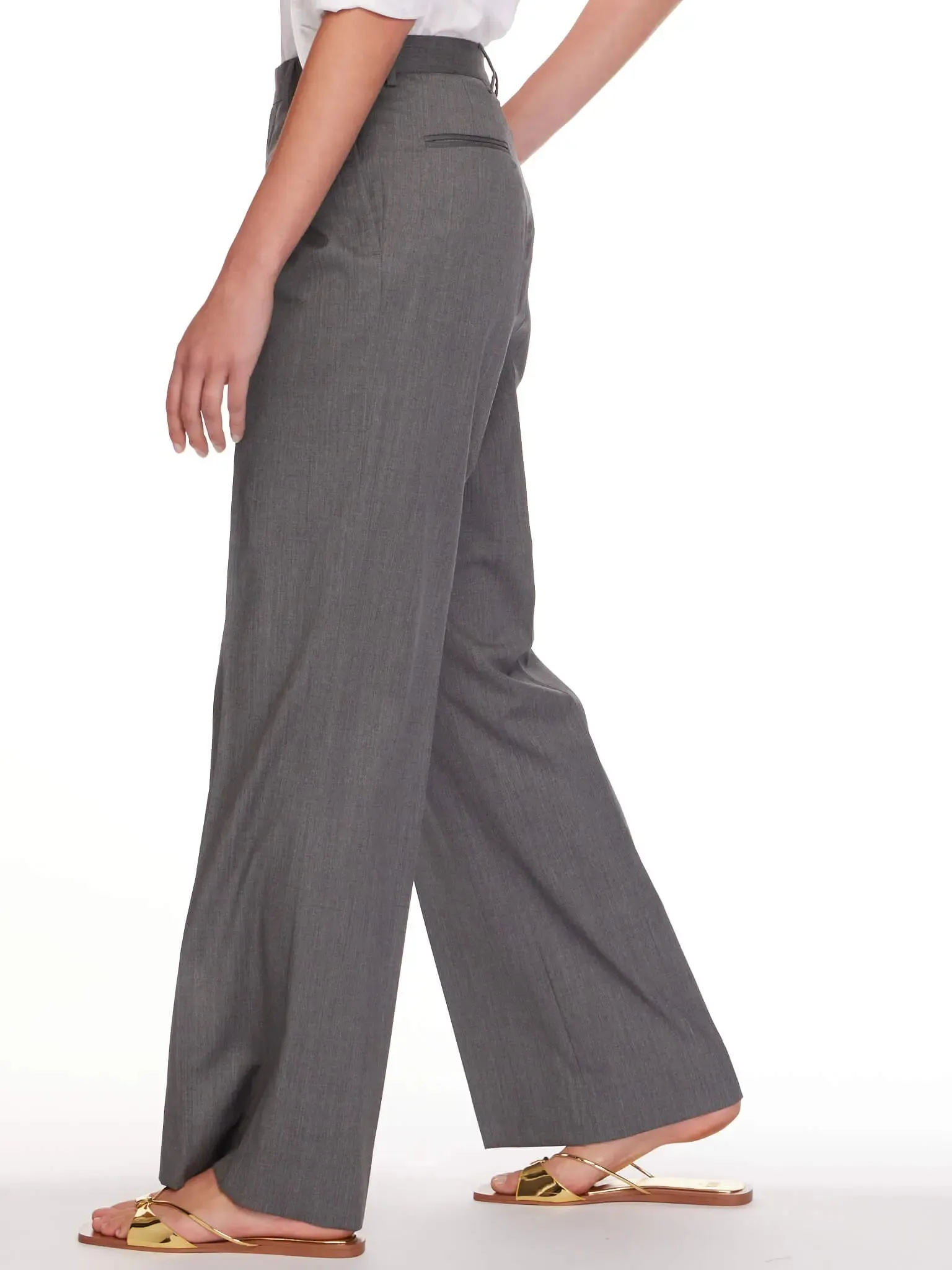 Women's Baggy Double Pleated Pant In Grey