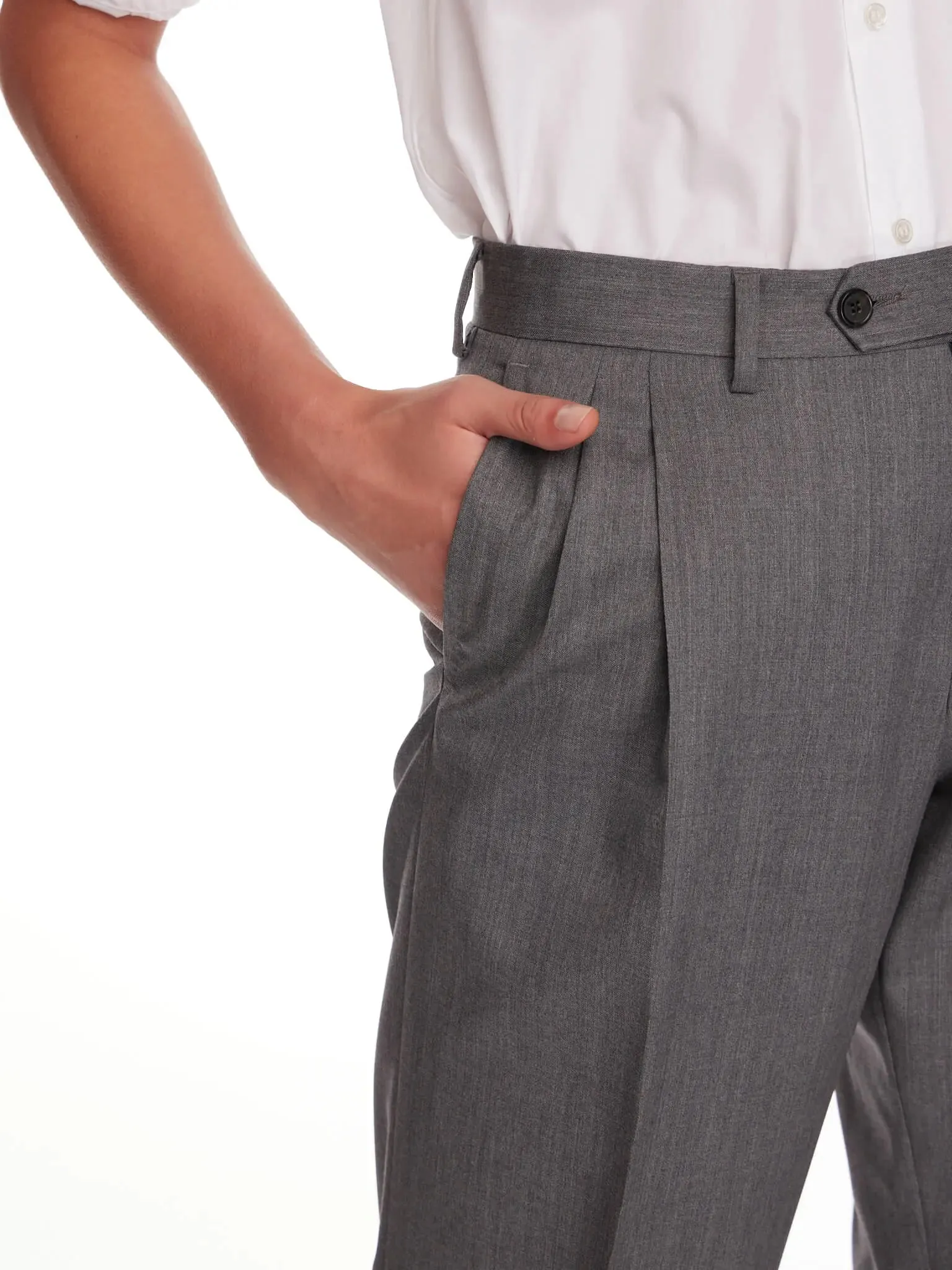 Women's Baggy Double Pleated Pant In Grey
